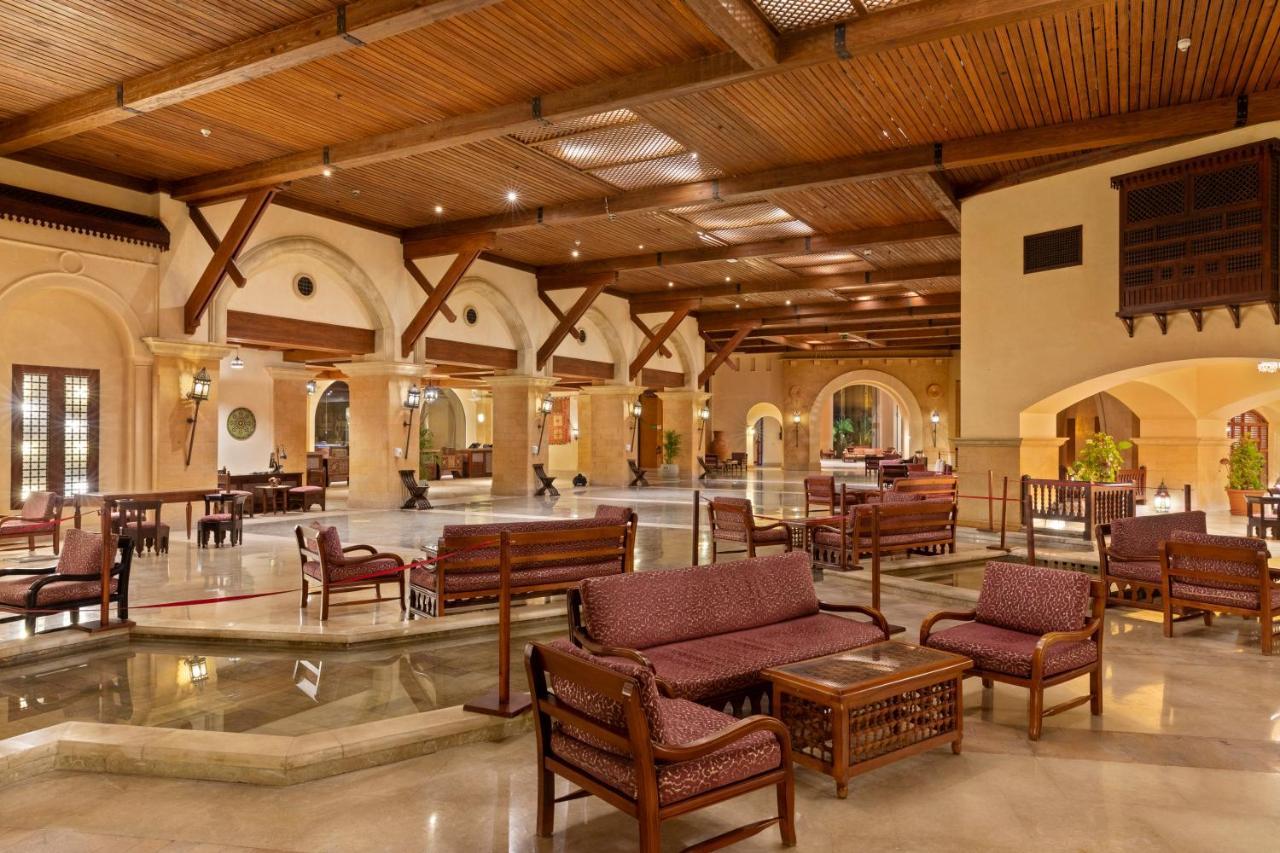 Pickalbatros Sands Port Ghalib Eksteriør billede The lobby of the hotel
