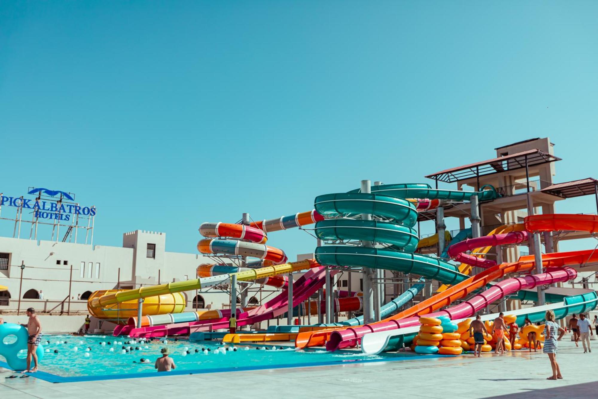 Pickalbatros Sands Port Ghalib Eksteriør billede Albatros Water Park